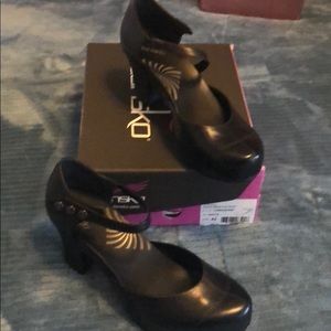 Women’s Dansko Mary Jane